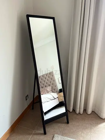 Floor mirror