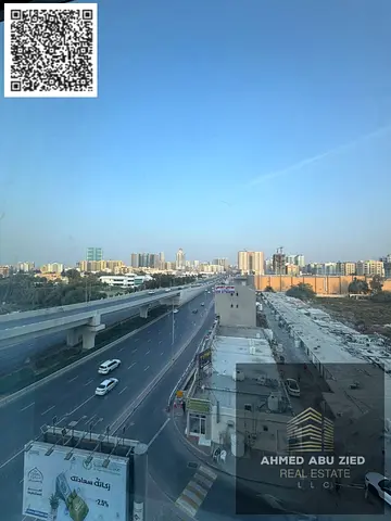افخم واشيك غرفتين وصالة في سيتي تاور النعيمية 3 مقابل جراند مول بسعر 44,000 تشطيبات حديثه موقع مميز جدا بجوار جميع الخدمات سهل الوصول لدبي والشارقه