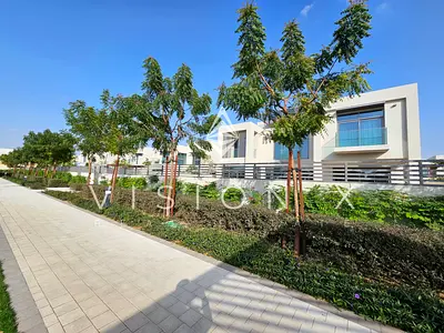 Sophisticated Living | Premium Townhouse | Ready to Move