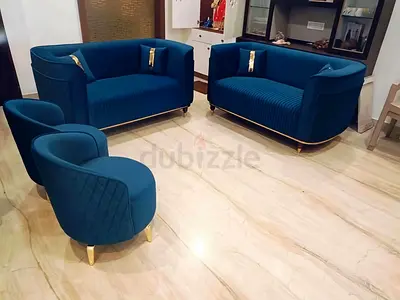 Elegant Peacock Blue Velvet Sofa Set