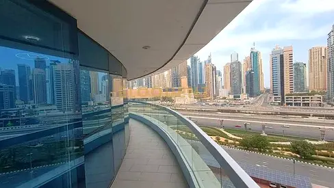 Vacant | SZR And Marina View | Multiple Cheques