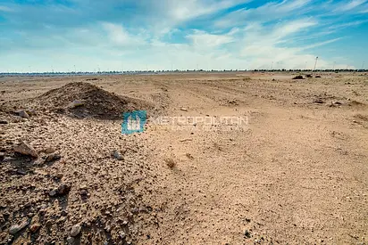 Corner Plot | Single Row | Negotiable | Huge Size