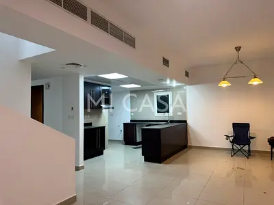 2 parking| Private garden| 4 BHK luxury Villa