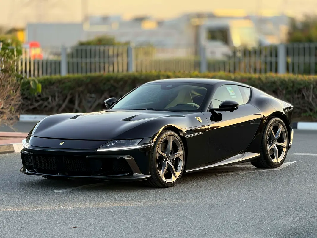 Ferrari 12Cilindri 2026 — photo 1 of 19