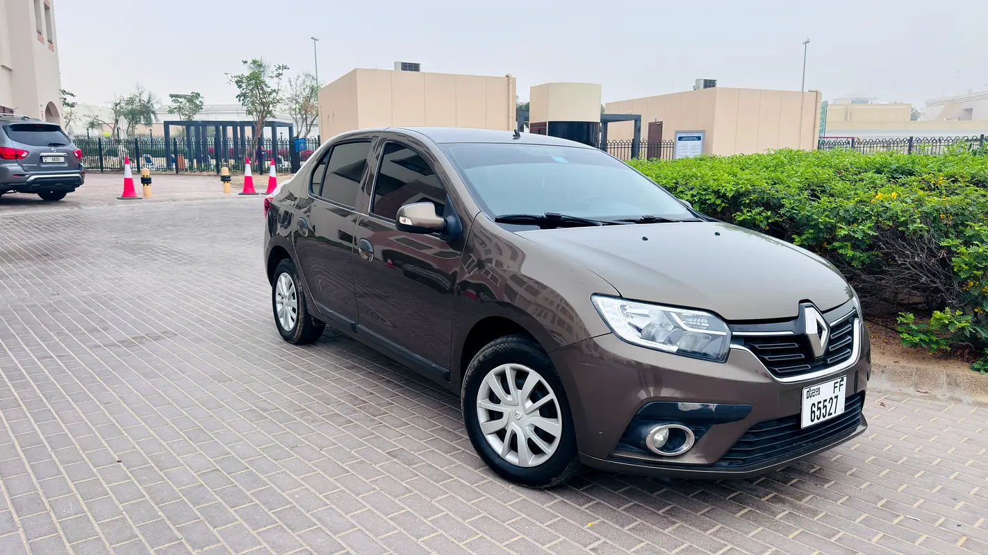 Renault Symbol 2020 — photo 1 of 14
