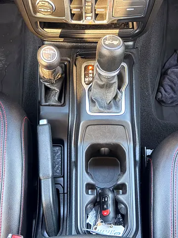2023 JEEP WRANGLER — миниатюра 5