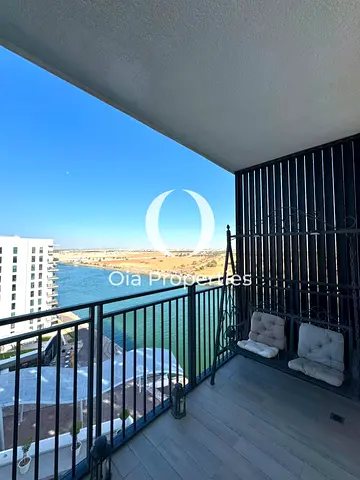 Fully Furnished | Canal Promenade & SeeWorld View | Book it Now !
