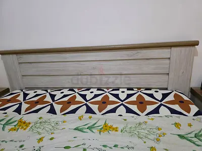 Stylish Wooden Bed Frame With Beautiful Design