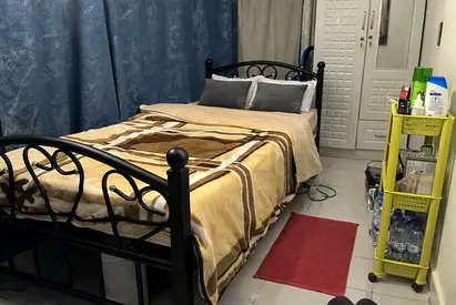 Clean and less curtained partition