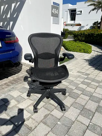 Standard Size Herman Miller Aeron Classic Office Chair fully loaded