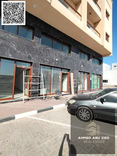 Shop for rent in Al Jurf 2, first tenant, suitable for all commercial activities, priced at AED 52,0