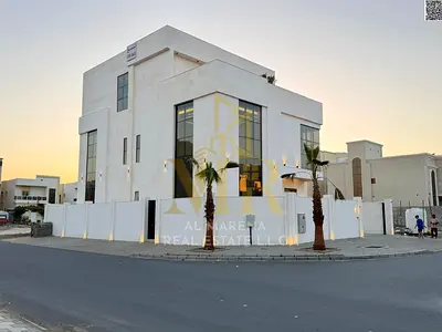 فرصة لامتلك فيلا احلامك طابقين وروف  عدد 7 غرف تشطيب شخصى على الشارع الرئيسى بسعر كهرباء ومية ومكيفات  تملك حر لجميع الجنسيات
