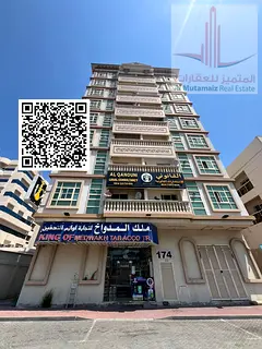 One-bedroom apartment with a living room, one bathroom, and a balcony. Excellent location.