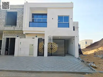 فيلا لايجار طابقين مع روف بسعر مغرى تصميم أوروبي فاخر وحجر خارجي بالكامل في الزاهيه – عجمان موقع مميز خلف مول السفير وقريب لجميع الخدمات