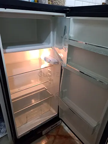 Nikai refrigerator