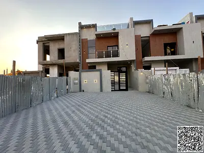 منزل تاون هاوس واسع للإيجار مكون من 4 غرف نوم - أبو خليفة