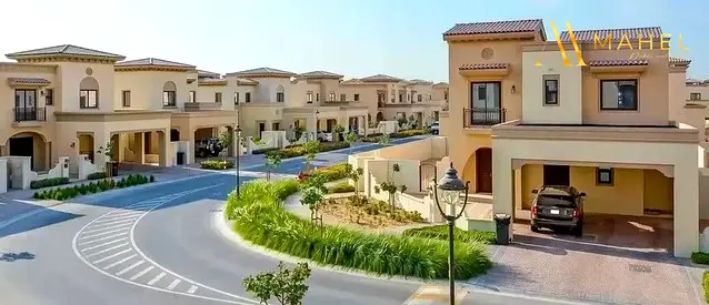 Elegant 5BR + Maids Villa | Prime Location | Best Deal