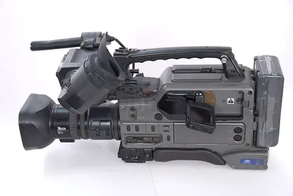 SONY DV CAMERA - DSR 205P