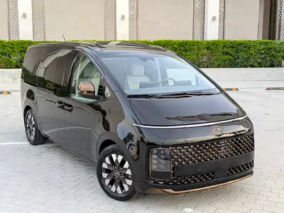 Hyundai Staria Luxury 2022 DIESEL - Korean Specs - Perfect Family Car