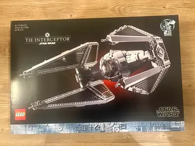 BARGAIN BRAND NEW LEGO 75382 STAR WARS TIE INTERCEPTOR UCS