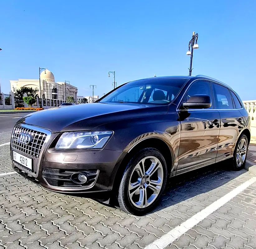 Audi Q5 2013 — photo 1 of 20