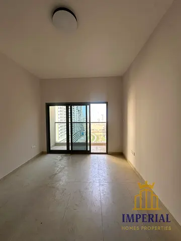 شقه غرفه وصاله اول ساكن في برج الجاردن ريزيدانس في العامره