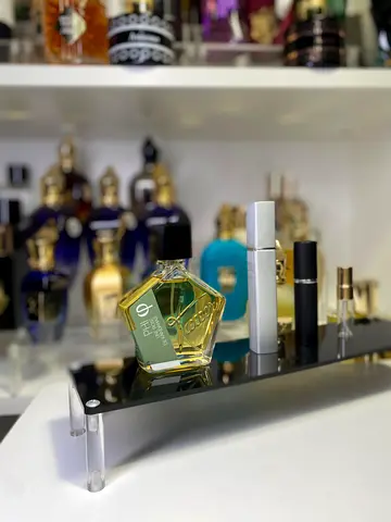 PHI Une Rose de Kandahar Tauer Perfumes unisex fragrance sample size decant 10ML