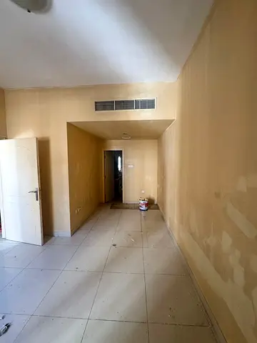 غرفه وصاله 2 حمام خزاين بالجدار مساحه كبيره غرفه ماستر النعميه 1 بجوار مدرسة الحكمه جيم ومسبح