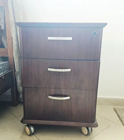 Wooden Rolling Drawer Unit