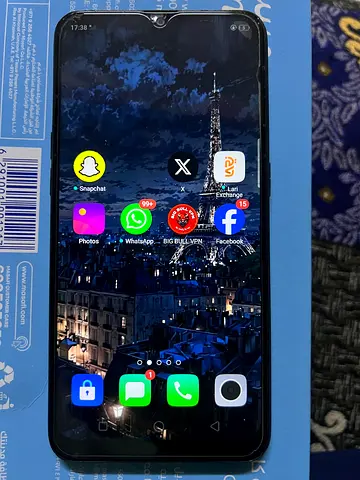 Oppo A5s (32GB) for Sale

Phone is in clean condition with no damage.
Never opened or repaired — com