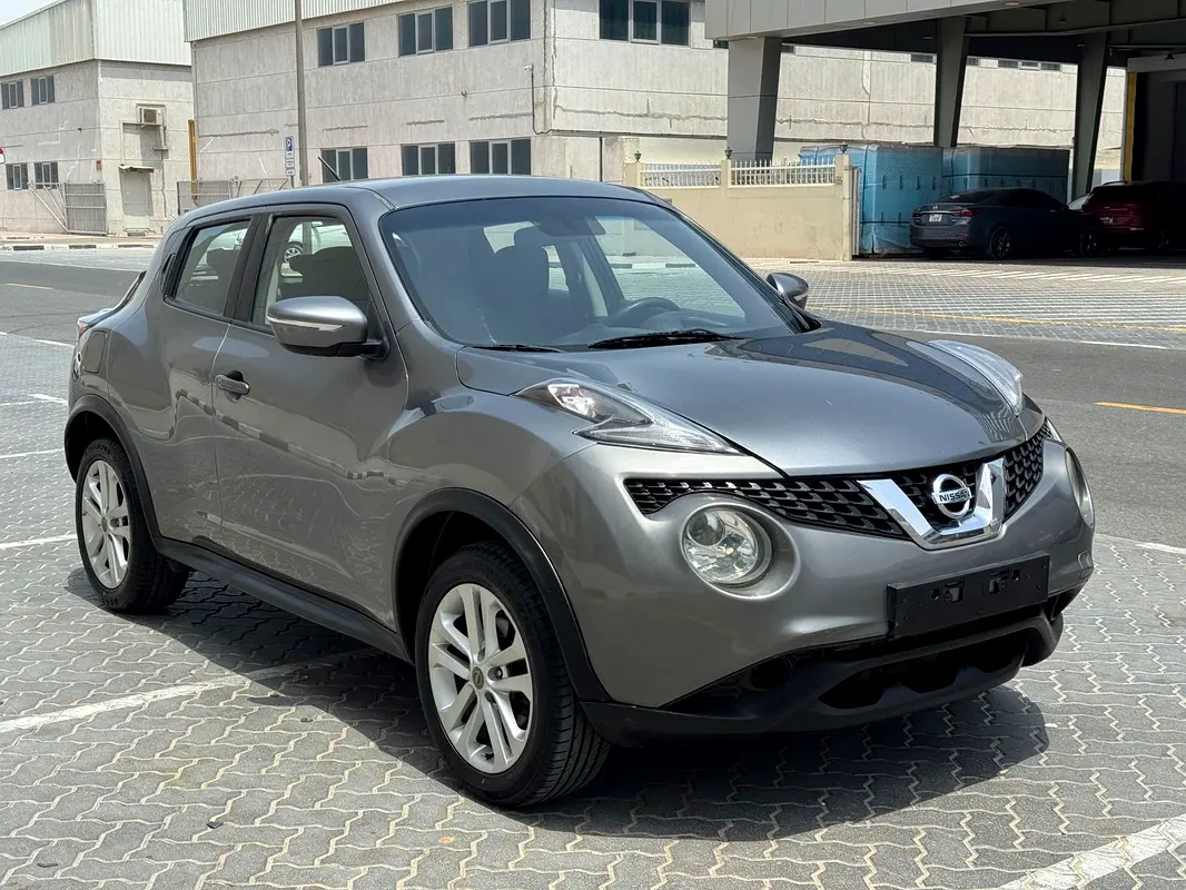 Nissan Juke 2016 — photo 1 of 13