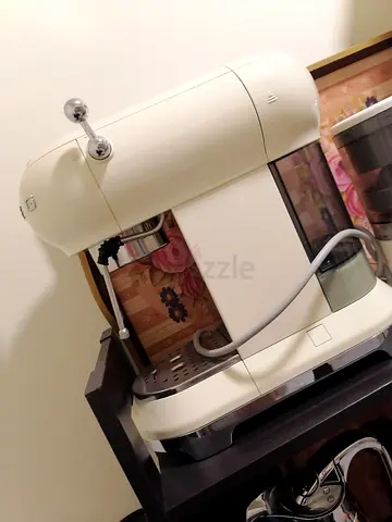 My Smeg Retro Espresso Machine (Cream) - Works Well