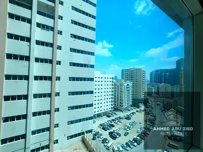 اجمل واكبر استويديو في الراشدية 3 | استوديو بمساحة واسعة | 1 حمام | تكييف مركزي | خزائن حائط | موقع مميز بالقرب من جميع الخدمات