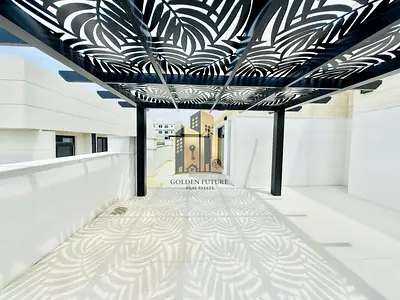 Amazing & Elegant 2-br penthouse available at brand new building with reasonable price