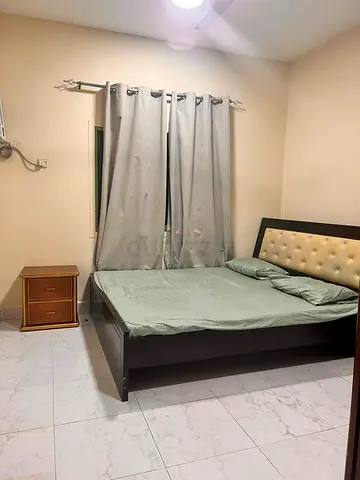 Private room available only for working ladies with separate washsroom to share with Kerala family