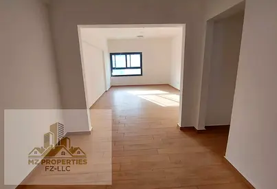 بدون دفعة أولى! كالجديد تمامًا! شقة رائعة وجميلة بثلاث غرف نوم متصلة بصالة! شرفة! أسعار مناسبة! في 54999