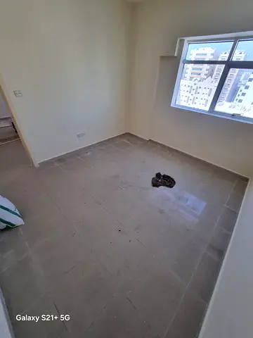 Apartment for rent in Sharjah – Al Qasimia (Al Mahatta) One bedroom and living room in a good location close to all services and transportation