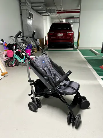 Chicco Lightweight Stroller