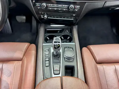 2017 BMW X5 缩略图 15