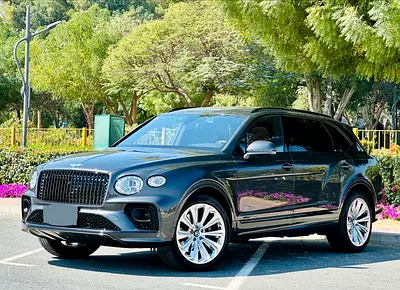 Bentley Bentayga EWB Azure 2023 - Japanese Specs - Pristine Condition