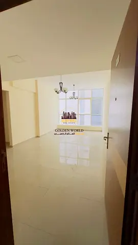 شقة غرفتين وصالة في المجاز 2، الشارقة. غرفتين ماستر، 3 حمامات، نوافذ بانوراما، موقع مميز، قريبة من الخدمات ودبي. السعر 47,000 سنوي، الدفع عبر تابي/تما