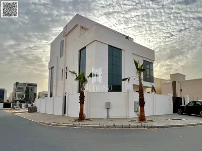 Own your dream villa in the heart of Ajman, close to all services, including electricity, water, air conditioning, and elevator.