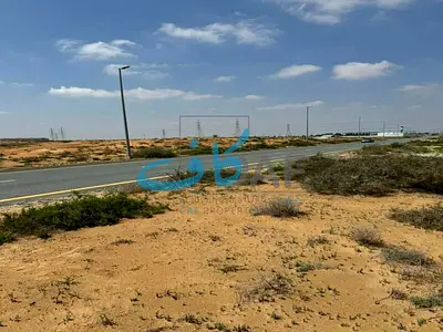 10.300 قدم في الرقيبة ارض مرخصة للفلل السكنية تملك حر للخليجيين والعرب