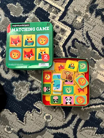 20AED - Kids bundle activities for sale - pick up Ajman