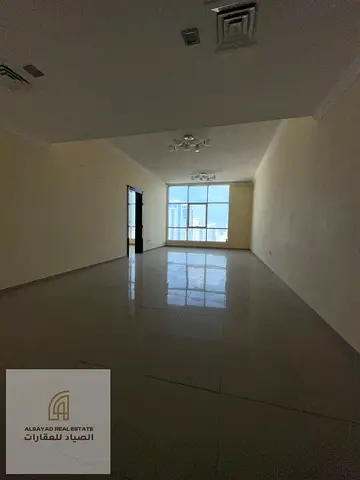 For sale: 3-bedroom apartment with a living room – Al Majaz 2
