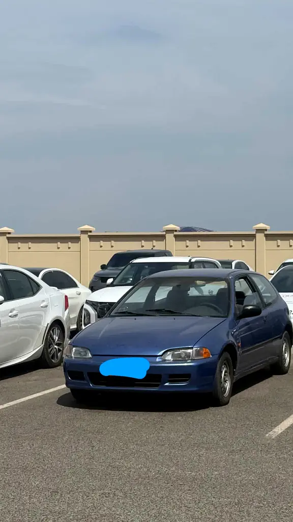 Honda Civic 1993 — photo 1 of 2