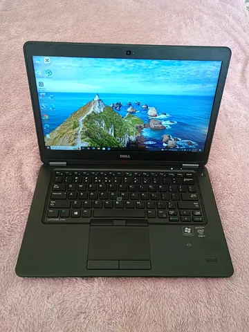 Dell 14-inch Latitude business laptop - Good working condition