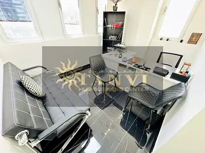Beautiful Office | Bank Account Assistance | Near To Metro Station |