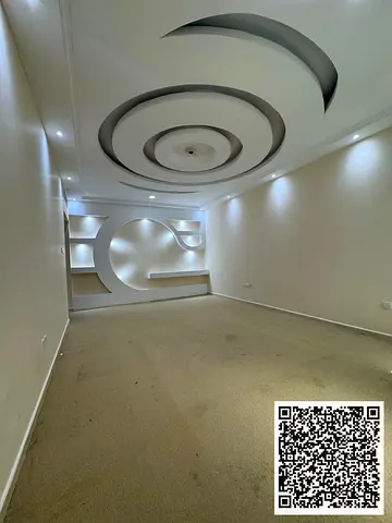 🏢 **للبيع – شقة غرفتين وصالة في أبراج الأورينت**  🛏️ **تفاصيل الشقة:**  * غرفتين وصالة * المساحة: 1,393 قدم مربع  💰 **التفاصيل المالية:**  * السعر