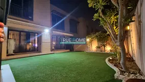 Freehold | Corner 4BR Townhouse | Spacious